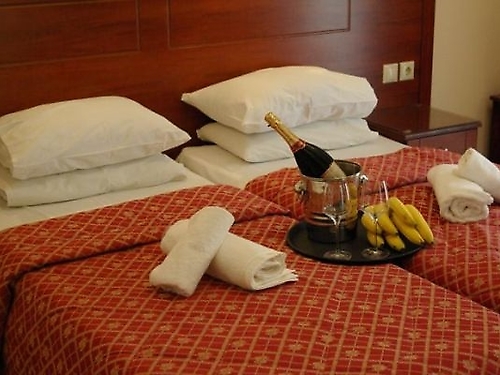 Hotel George Grecia (5 / 7)