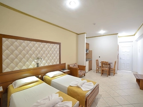 Hotel Angelina Corfu Grecia (8 / 10)