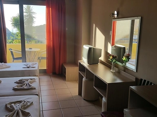 Hotel Politia Grecia (31 / 39)