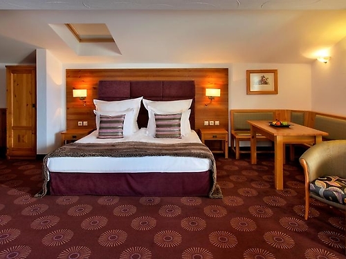 Hotel Kempinski Grand Arena Bansko Ski Bulgaria (6 / 36)