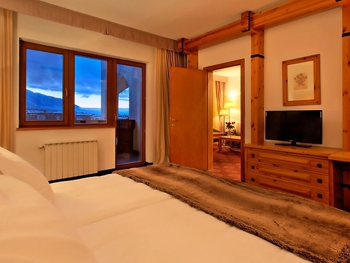 Hotel Kempinski Grand Arena Bansko Ski Bulgaria (11 / 36)