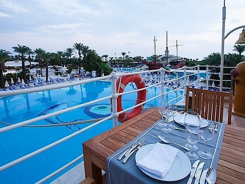 Hotel Titanic Beach Resort Turcia (30 / 42)