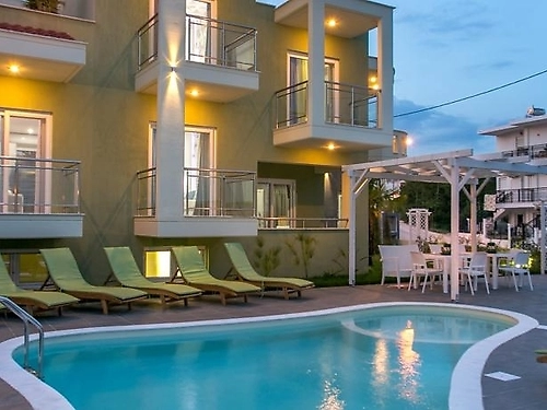 Hotel Lafeyra Luxury Rooms Grecia (2 / 30)