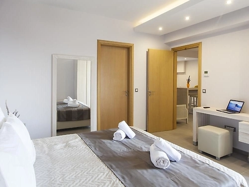 Hotel Across Aqua Oliva Sivota (5 / 19)