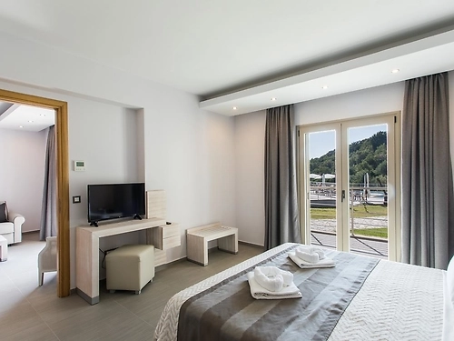 Hotel Across Aqua Oliva Sivota (7 / 19)