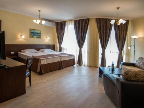 Hotel Rome Palace Deluxe Sunny Beach Bulgaria (7 / 31)