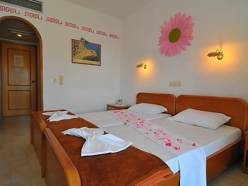 Hotel Artemis Grecia (17 / 30)