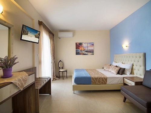 Hotel Castro de Luxe Grecia (2 / 29)