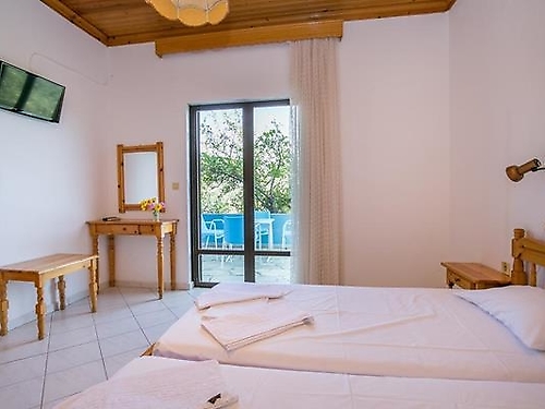 Hotel Giola By Astris Cliff Grecia (12 / 13)