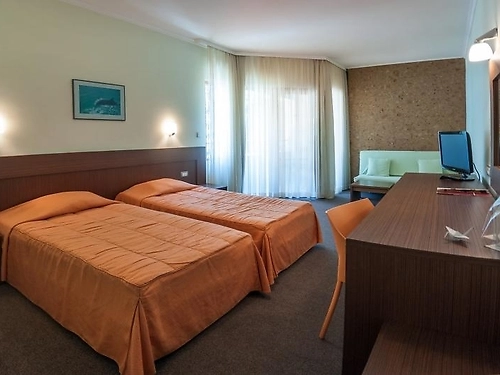 Hotel Jeravi Beach Sunny Beach (19 / 35)