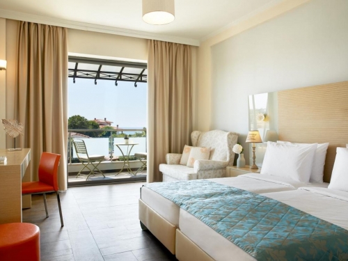 Istion Club Spa Hotel Kassandra (6 / 18)