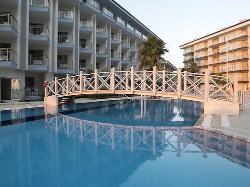 Ramada Hotel and Suites Kusadasi (30 / 31)