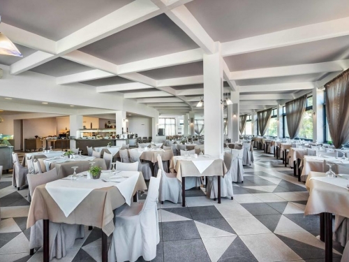 Atrium Hotel Grecia (9 / 24)