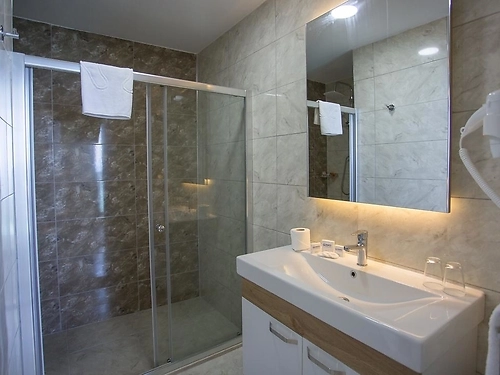 Marti Beach Hotel Kusadasi Turcia (16 / 19)