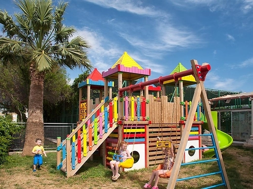 Esra and Family Suite Hotel Didim (6 / 21)