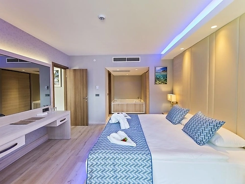 Liberty Hotels Lykia Fethiye Turcia (12 / 21)