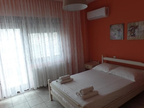 Antique The Hotel Riviera Olimpului (7 / 9)