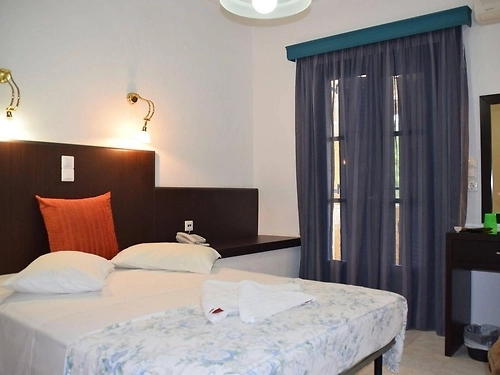 Hotel Karavostasi Beach Parga (8 / 17)