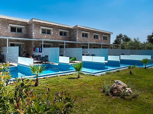 Hotel Kastro Maisonettes With Private Pool Grecia (1 / 15)
