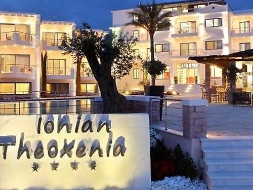 Hotel Ionian Theoxenia Parga Grecia (1 / 18)