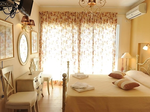 Hotel Agnadi Suites Lefkada Grecia (5 / 9)
