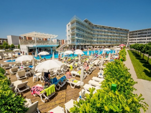 Aqua Nevis Hotel & Aquapark Sunny Beach Bulgaria (1 / 32)