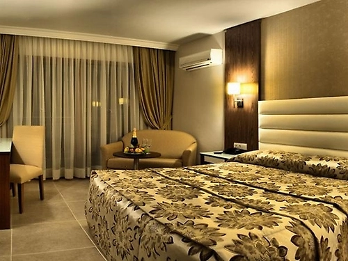 Hotel Omer Holiday Resort Kusadasi (14 / 32)