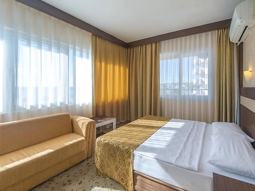 Hotel Lonicera Resort SPA Alanya Turcia (11 / 31)