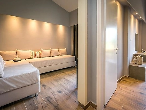 Trypiti Hotel & Suites Grecia (15 / 28)