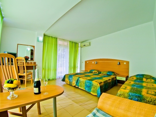 Hotel Gloria Constantin si Elena (12 / 24)