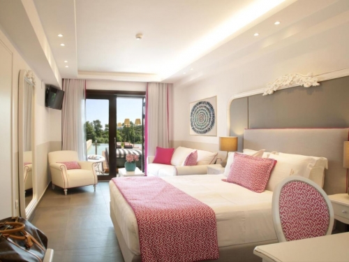 Avaton Luxury Villas Resort Athos (5 / 29)