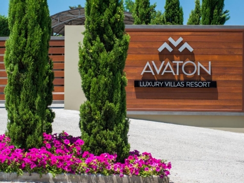 Avaton Luxury Villas Resort Athos (1 / 29)
