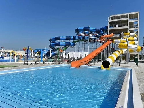 Hotel Topola Skies Resort Aquapark Balchik Bulgaria (1 / 33)