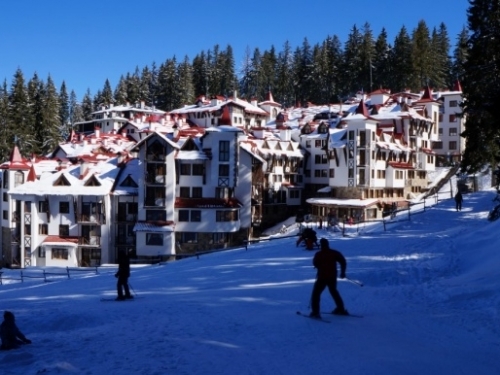 The Castle Aparthotel Pamporovo Ski Bulgaria (1 / 28)
