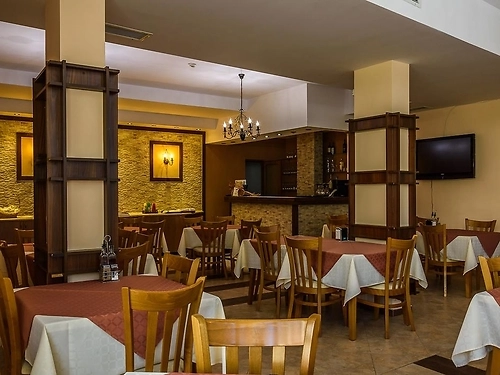 Evergreen Aparthotel Bansko Ski Bulgaria (12 / 31)
