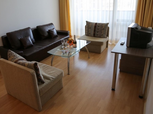 Hotel Mountain Paradise by The Walnut Trees Bansko Ski Bulgaria (13 / 32)