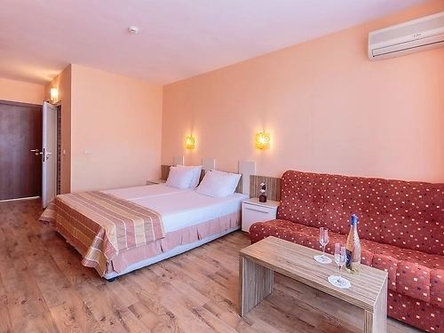 Hotel Apolis Sozopol Bulgaria (5 / 19)