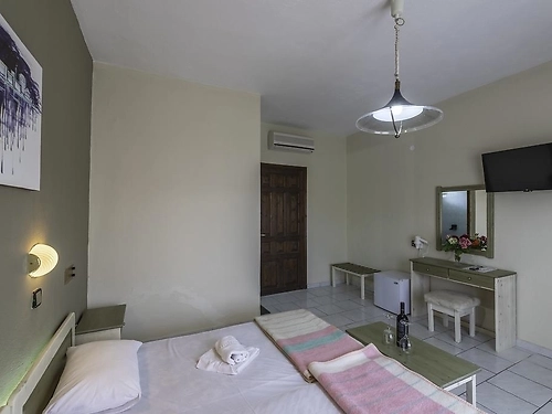 Hotel Natasa Thassos Grecia (24 / 31)