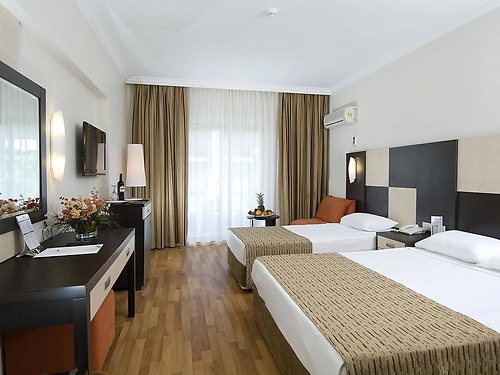 Hotel Aydinbey Famous Resort Turcia (8 / 19)