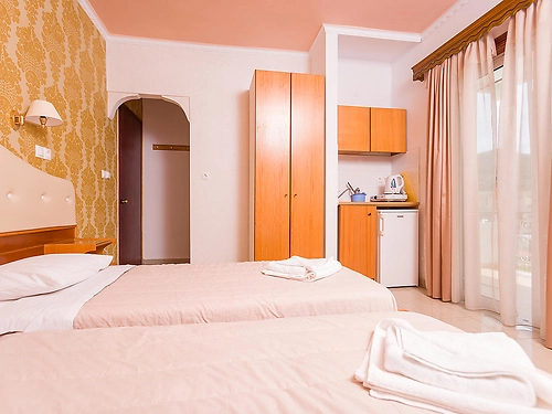 Hotel Cosmopol Grecia (13 / 21)