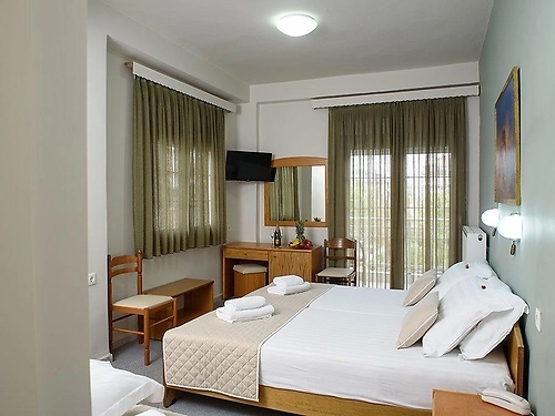 Europe Hotel Grecia (8 / 12)