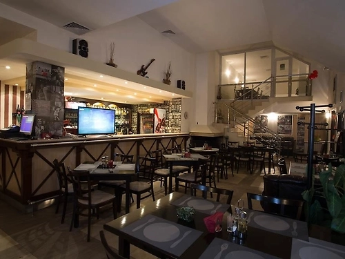 Laplandia Aparthotel Pamporovo Ski Bulgaria (14 / 37)