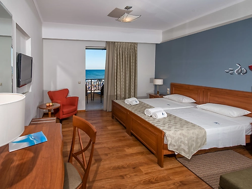 Hotel Mediterranean Beach Resort & SPA Grecia (22 / 23)