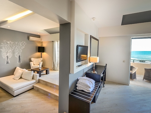 Hotel Mediterranean Beach Resort & SPA Zakynthos (4 / 23)