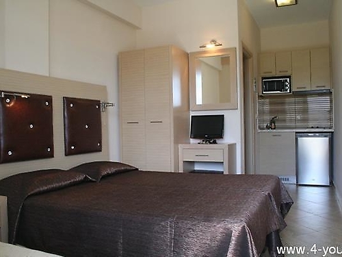 Hotel 4 You Apartamente Grecia (5 / 15)