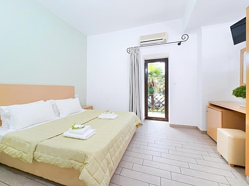 Hotel Esperia Grecia (11 / 44)