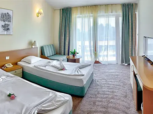 Hotel Pelican Duni Royal Resort Duni Bulgaria (27 / 32)