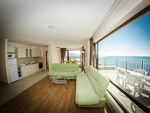 Aparthotel Premier Fort Beach Sveti Vlas (7 / 40)