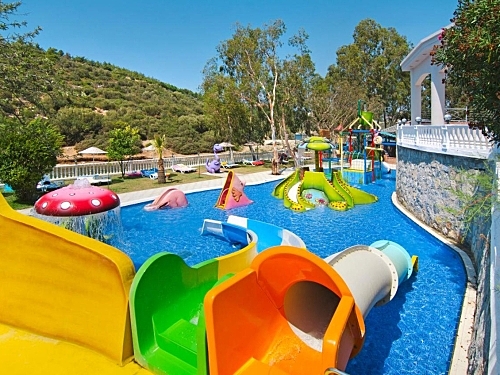 Tusan Beach Resort Hotel Kusadasi Turcia (35 / 45)
