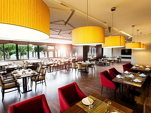 Tusan Beach Resort Hotel Kusadasi Turcia (12 / 45)